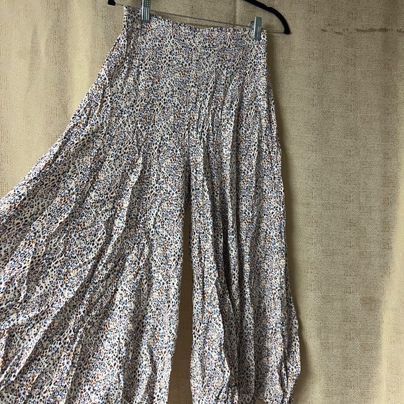 Pants - Picture 2 of 2